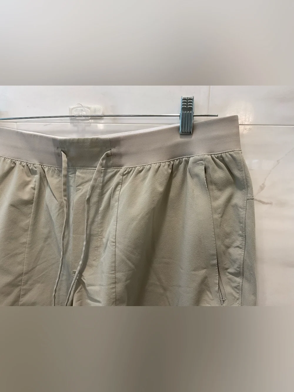 Lululemon License To Train Shorts - 7” - Linerless STONE BEIGE size XXL T55